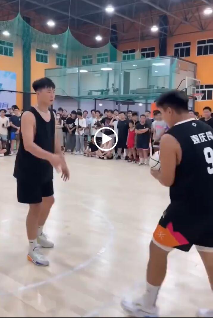 怼哥绝招，对抗上篮